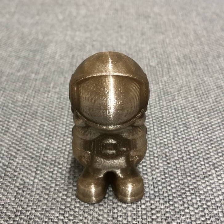 Золотистый металлик PETG пластик Bestfilament для 3D-принтеров 0,5 кг (1,75 мм)
